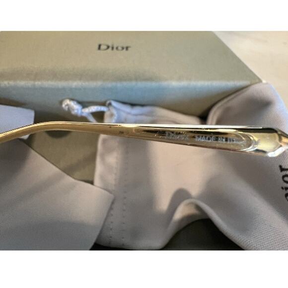 DIOR Oversized Square Gold Frameless Gradient Gray Lens Sunglasses (CDXX050) - Picture 6 of 9